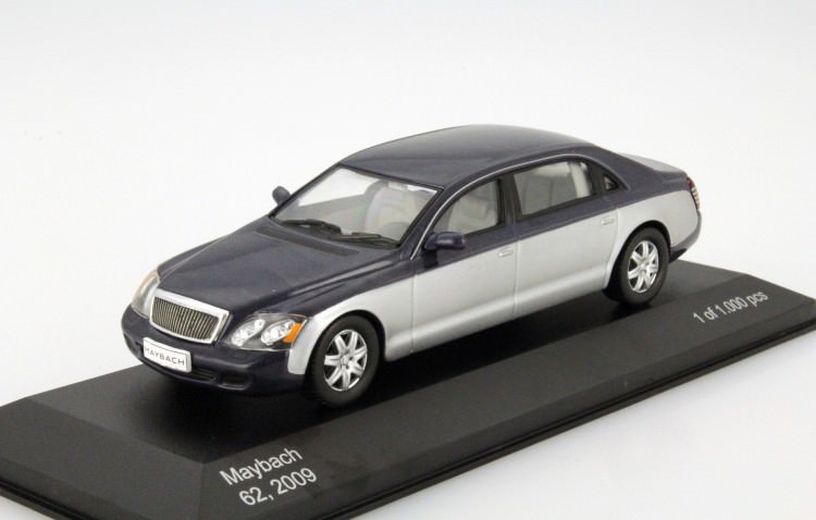 1:43 MAYBACH 62 2009 Metallic Blue/Silver