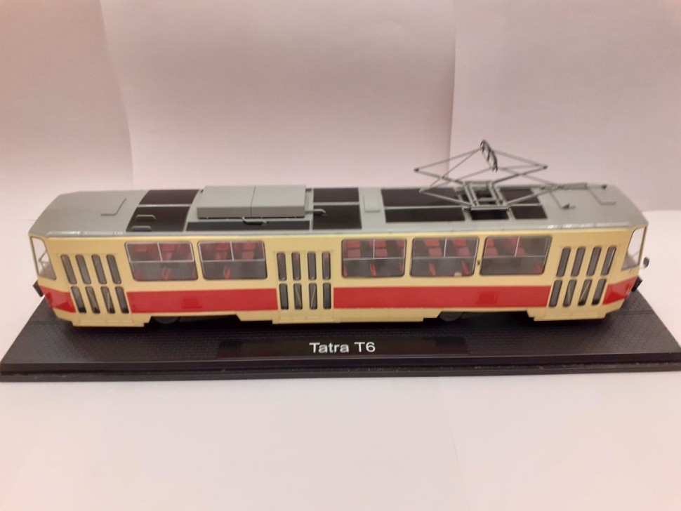 Купить 1:43 Трамвай Татра-Т6B5 (см описание) - в Seven Models