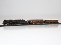 1:220 локомотив MIKADO 141 и два вагона RENFE (Испанские жд) 1953