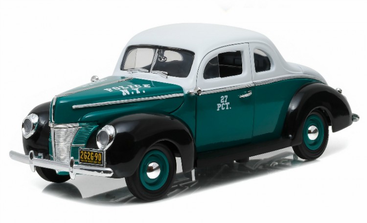 1:18 Ford Deluxe Coupe "New York City Police Department" (NYPD) 1940