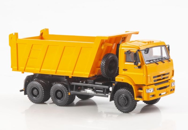 1:43 KAMский грузовик-6522 (рестайлинг), оранжевый