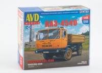 1:43 Сборная модель КАЗ-4540