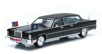 Купить 1:43 LINCOLN Continental SS-100-X 1961 президента США Джона