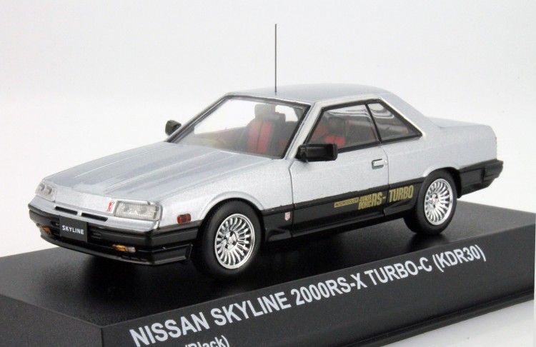 1:43 Nissan Skyline 2000 RS-X TURBO-C (KDR30) (silver / black)