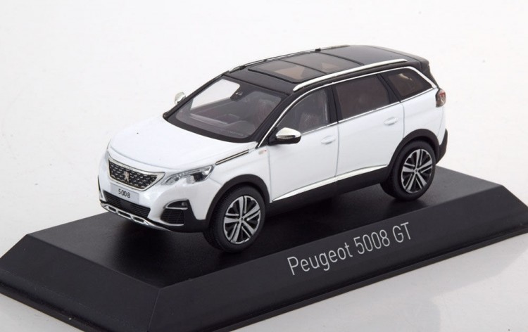 1:43 PEUGEOT 5008 GT (кроссовер) 2016 Pearl White