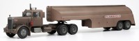 1:43 PETERBILT 281 с полуприцепом-цистерной 1955 Rust (из к/ф"Дуэль" 1971 дебют Стивена Спилберга) 