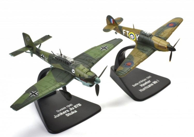 1:72 набор Junkers Ju-87B "Stuka" и Hawker "Hurricane" Mk.I 1940
