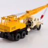 1:43 Автокран КС-4561(257)