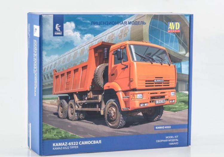 1:43 Сборная модель КАМский грузовик-6522 самосвал