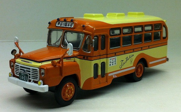 1:43 автобус ISUZU BXD-30 JAPAN 1966 Orange/Yellow