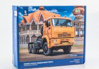 1:43 Сборная модель КАМский -65225 седельный тягач