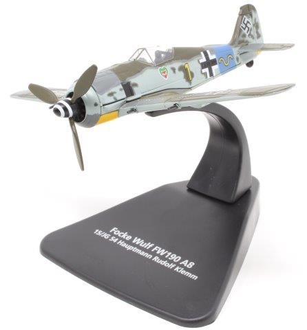 1:72 Focke Wulf FW190A-8 15/JG 54 Hauptmann Rudolf Klemm (42 победы) 1944