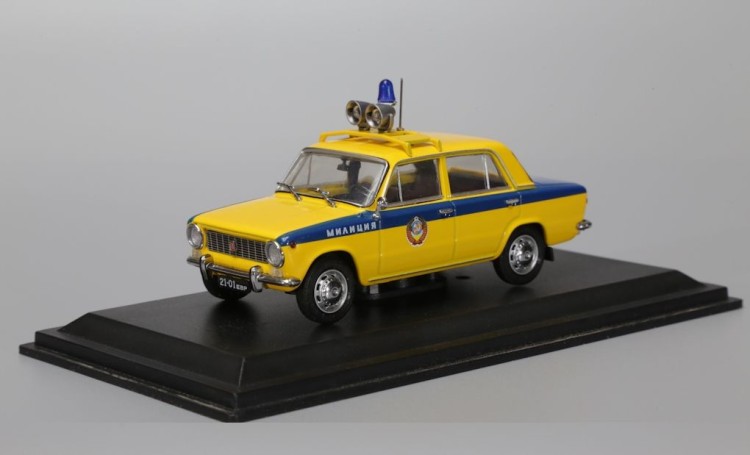 1:43 ВАЗ-2101 Милиция ГАИ, лимонный