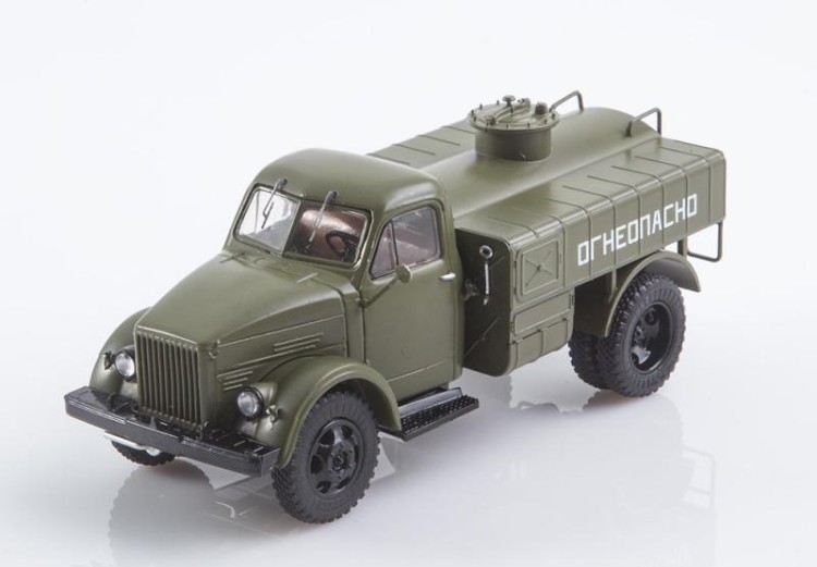 1:43 МЗ-3904 (51), зеленый
