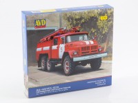 1:72 Сборная модель пожарной цистерны АЦ-40(131)-137А