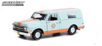 1:24 CHEVROLET C-10 пикап with Camper Shell "Gulf Oil" 1968