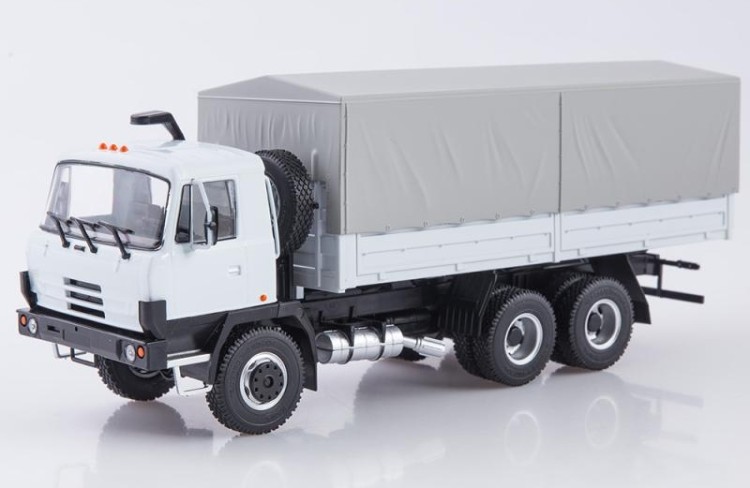 1:43 TATRA-815 V26, белый / серый