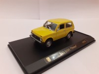 1:43 ВАЗ-2121 Нива в боксе