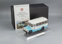1:43 Комплект: Автобусы Курганского Завода 685 "Служебный МО СССР" и 685M "Аэрофлот", г. Якутск