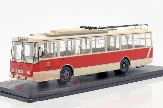 1:43 троллейбус SKODA 14TR Potsdam 1981 Beige/Red