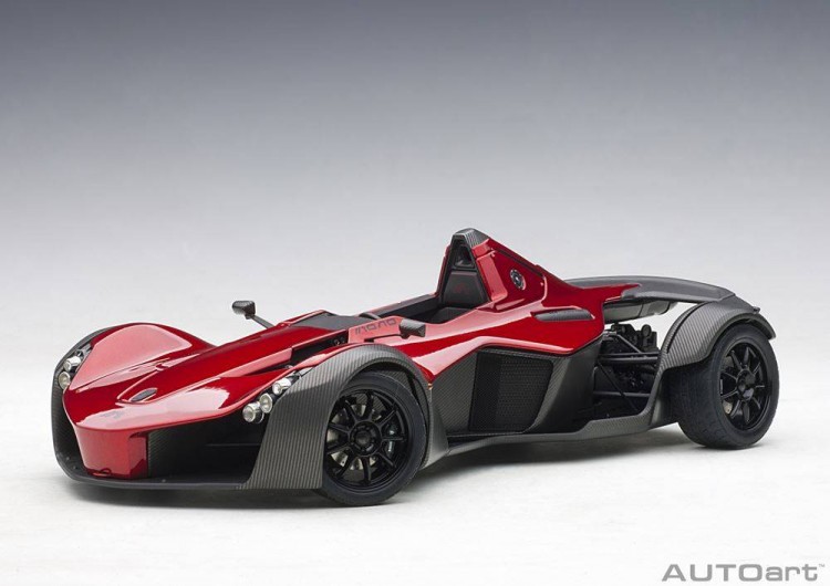 1:18 BAC Mono 2011 (met. red)