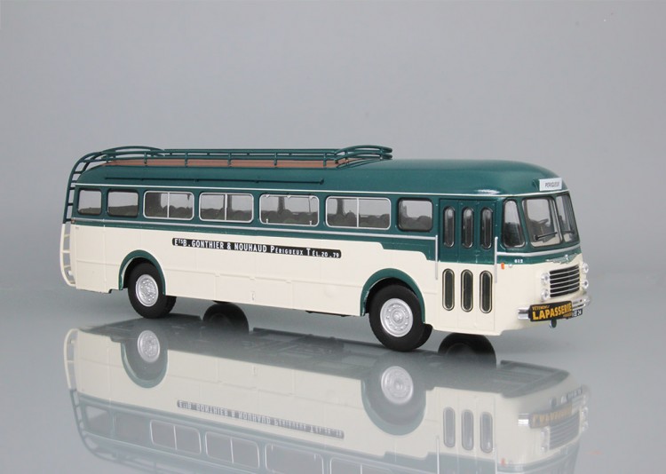 1:43 автобус RENAULT R 4192 "GONTHIER & NOUHAUD" FRANCE 1952 Green/Beige