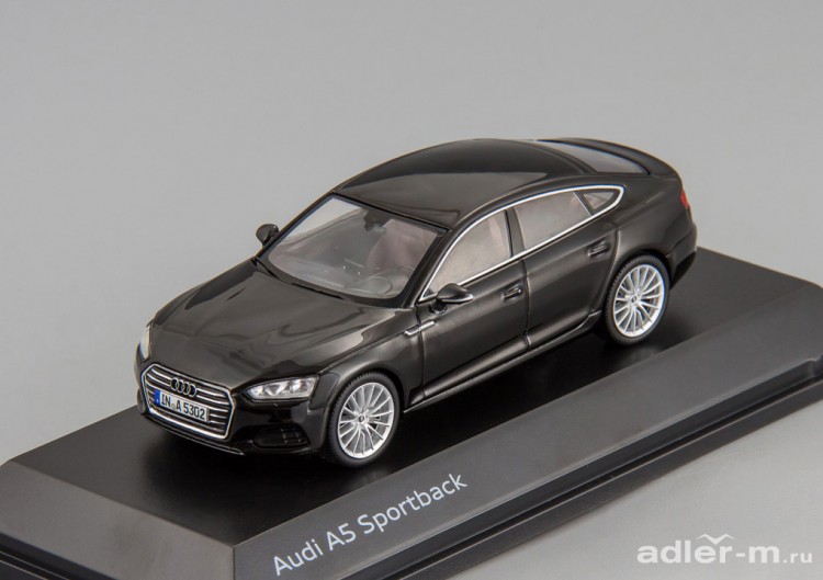 1:43 AUDI A5 Sportback 2017 Myth Black 