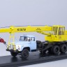 1:43 Автокран КС-3575А (133ГЯ), (желтый/голубой)