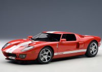 1:18 Ford GT 2004 (red with white stripe)