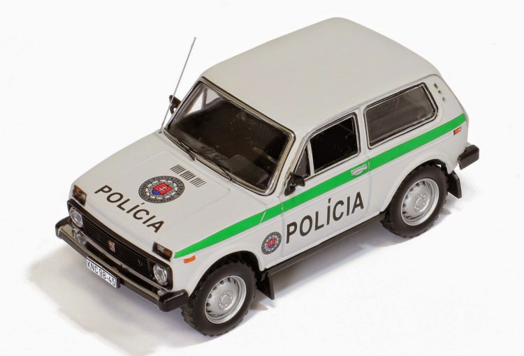 1:43 LADA NIVA 4X4 "POLICIA" (полиция Словакии) 1993