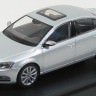 1:43 Volkswagen Passat Limousine 2010 (silvermet.)