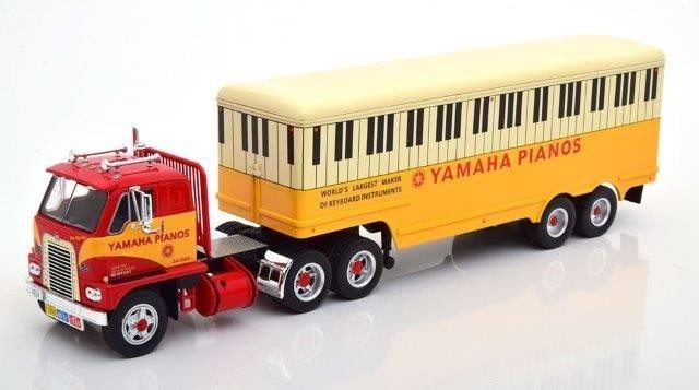 1:43 INTERNATIONAL Harvester DCOF-405 с полуприцепом "Yamaha Pianos" 1959 Red/Yellow