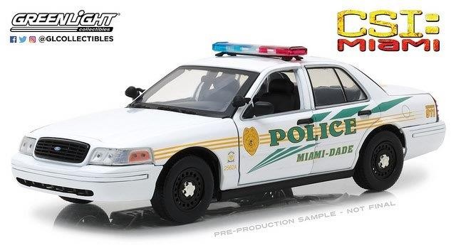 1:18 FORD Crown Victoria Police Interceptor "Miami-Dade Police" 2003 (из телесериала "C.S.I. Место преступления Майами")