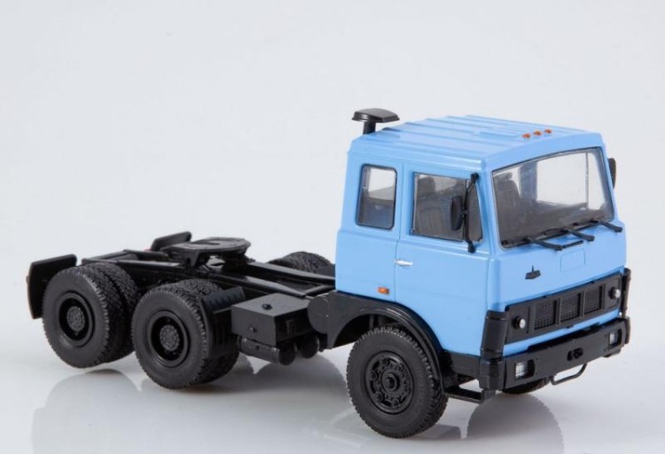 1:43 # 107 МАЗ-6422
