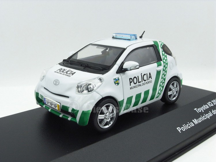 1:43 TOYOTA IQ "Policia Municipale de Porto" (муниципальная полиция Порту Португалия) 2014
