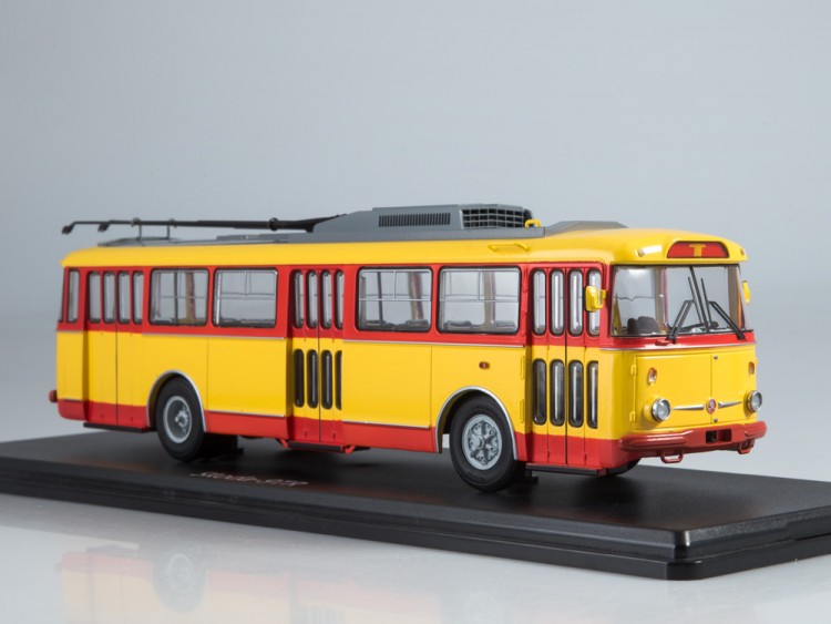 1:43 Троллейбус Skoda-9TR (красно-жёлтый)