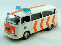 1:43 # 17 Volkswagen Transporter T2 (Полиция Нидерландов)