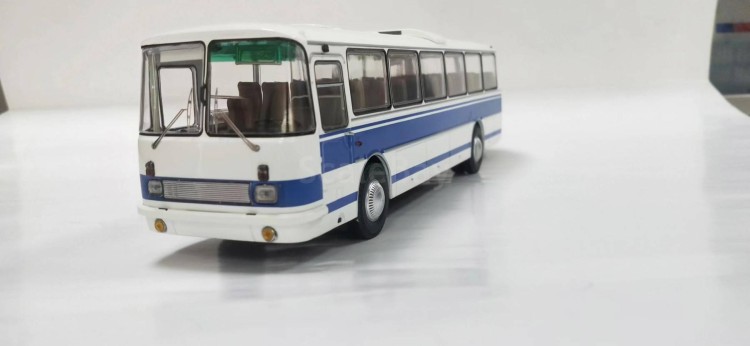 Купить 1:43 ЛАЗ-699Р Море - в Seven Models
