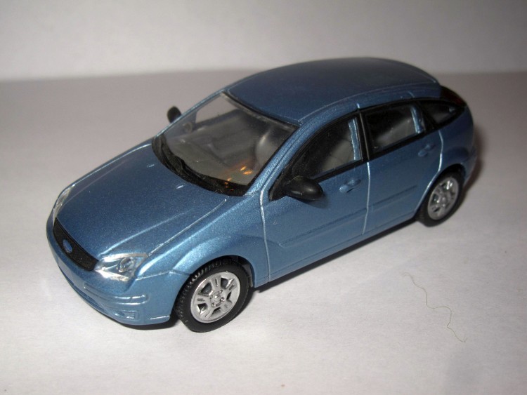 1:43 Ford Focus ZX5 