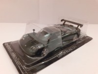 1:43 # 40 Lotus Elise GT1