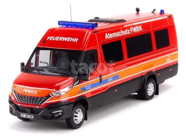 1:43 IVECO new DAILY 35-210 Van Hi-Matic Minibus "Feuerwehr Atemschutz FWSK" (пожарный Швейцария) 2019