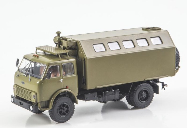 1:43 КМ-500 (5334), хаки