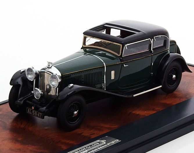 1:43 Bentley 8 Litre Mayfair Close Coupe Saloon #YX5124 1932 Green/Black