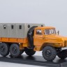 1:43 Уральский грузовик 375Д бортовой с тентом (оранжевый)