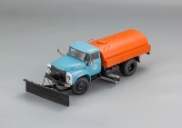1:43 Автомобиль Поливомоечный «ПМ-130Б» - 1973 г. Москва