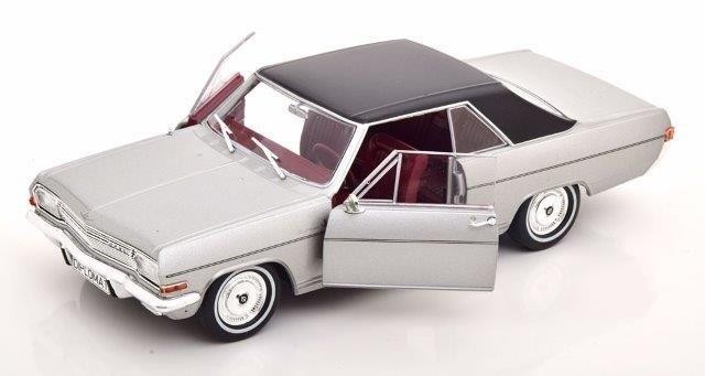 1:24 OPEL Diplomat A V8 Coupe 1965 Silver/Black