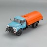 1:43 Комплект из двух Автомобилей Поливомоечных «ПМ-130Б» - 1973 г. Москва