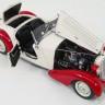 1:18 Audi 225 Front Roadster 1935, L.e. 4000 pcs. (red / white)