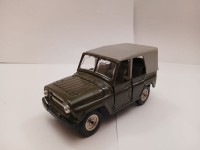 1:43 УАЗ-469 Номерной А34 (хаки)