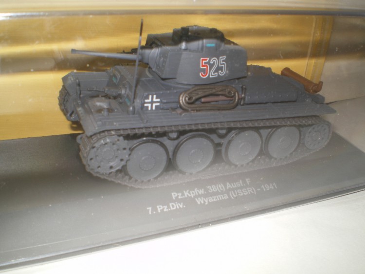 1:43 танк Pz.Kpfw.38(t) Ausf.F-7.Pz.Division Вязьма 1941